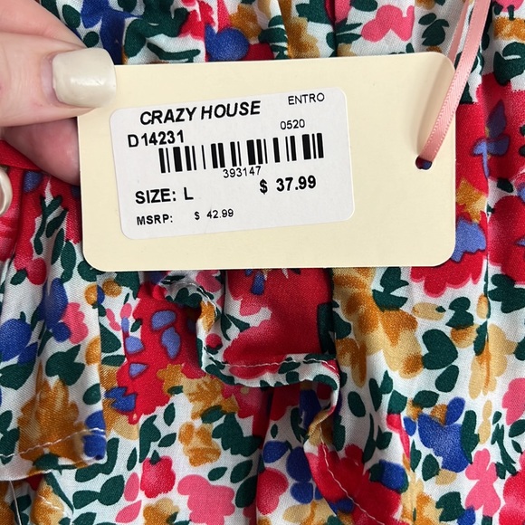 Dress - Picture 2 of 2